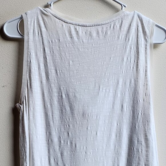 LOFT Ivory Beaded V-Neck Tank Top Size Small - Picture 13 of 15